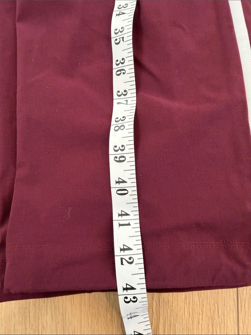 NWOT Adidas Women’s Oversized Burgundy Wide-Leg Track Pants 3-Stripes - Picture 6 of 11